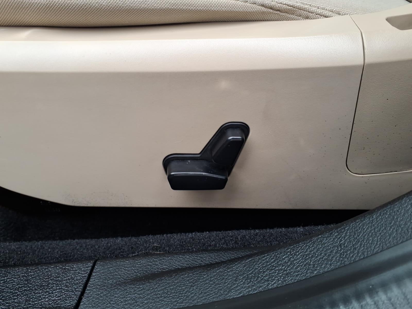 2013 Chrysler 200 Limited