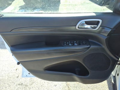 2020 Jeep Grand Cherokee Laredo E 4x4