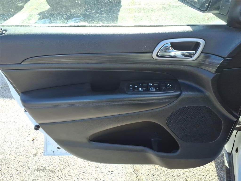 2020 Jeep Grand Cherokee Laredo E 4x4