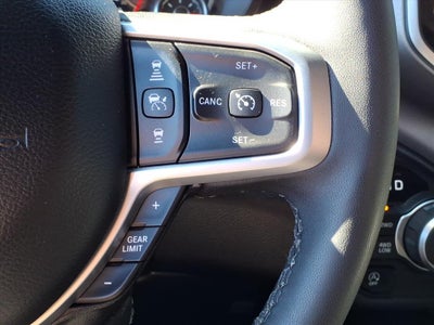 2025 RAM 1500 Big Horn Crew Cab 4x4 5'7' Box