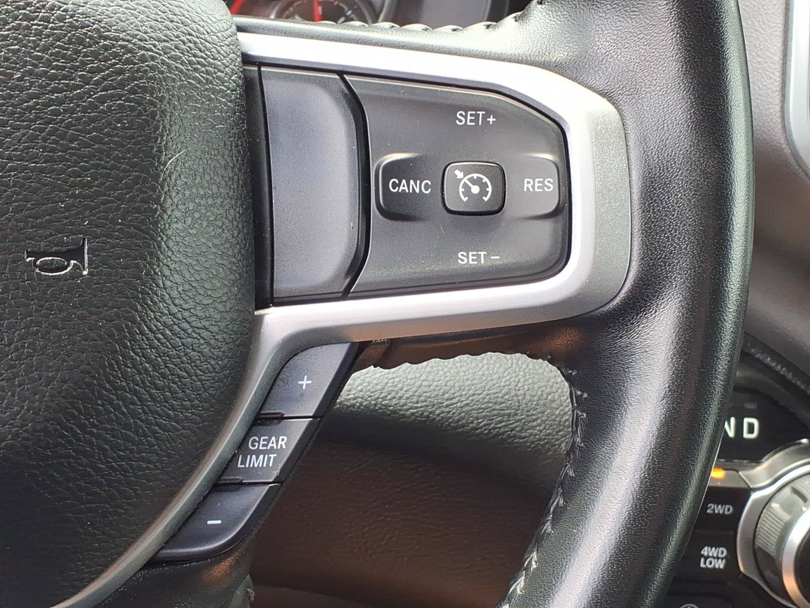 2023 RAM 1500 Big Horn Crew Cab 4x4 5'7' Box