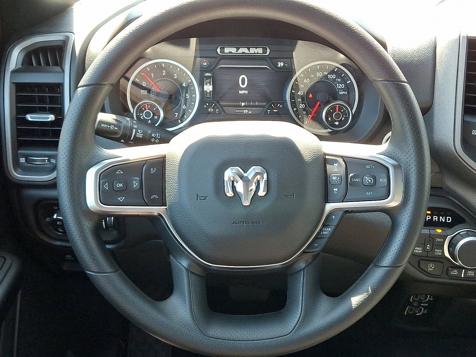 2026 RAM 1500 RAM 1500 WARLOCK CREW CAB 4X4 5'7' BOX