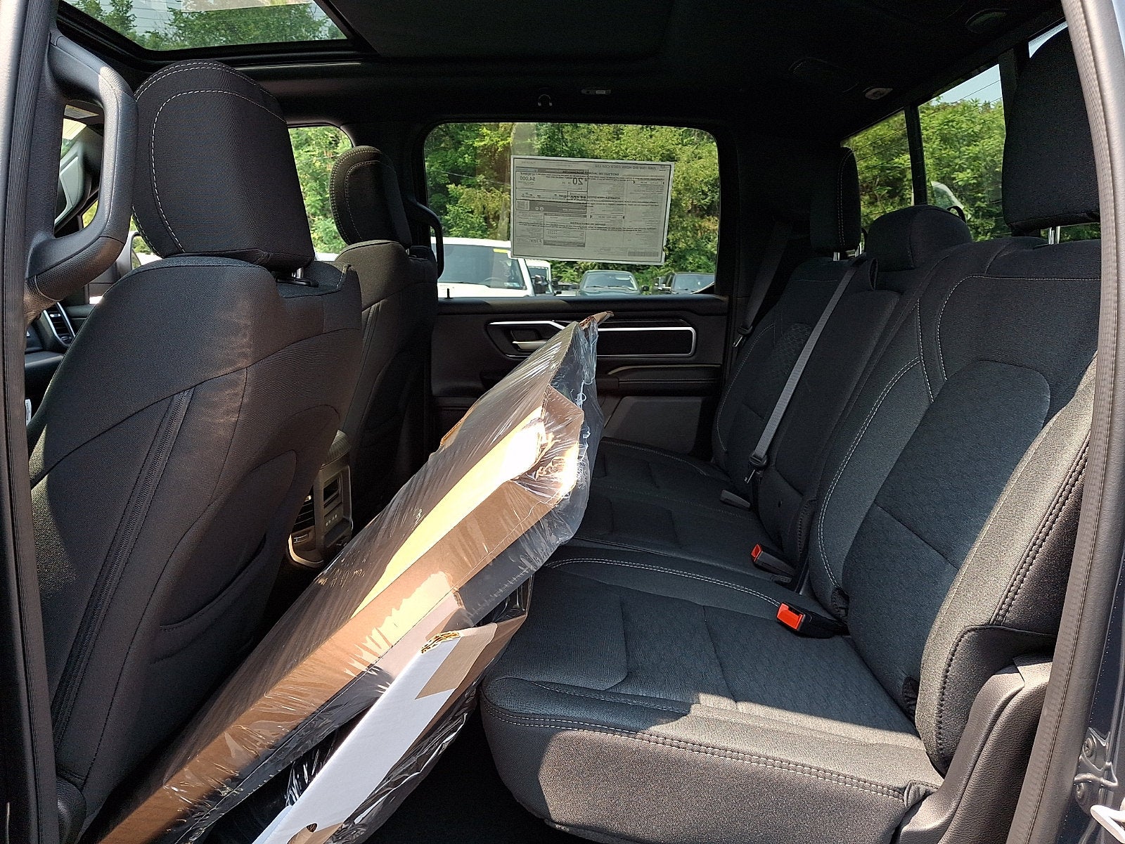 2026 RAM 1500 RAM 1500 BIG HORN CREW CAB 4X4 5'7' BOX
