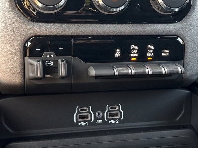 2027 RAM 1500 RAM 1500 BIG HORN CREW CAB 4X4 5'7' BOX