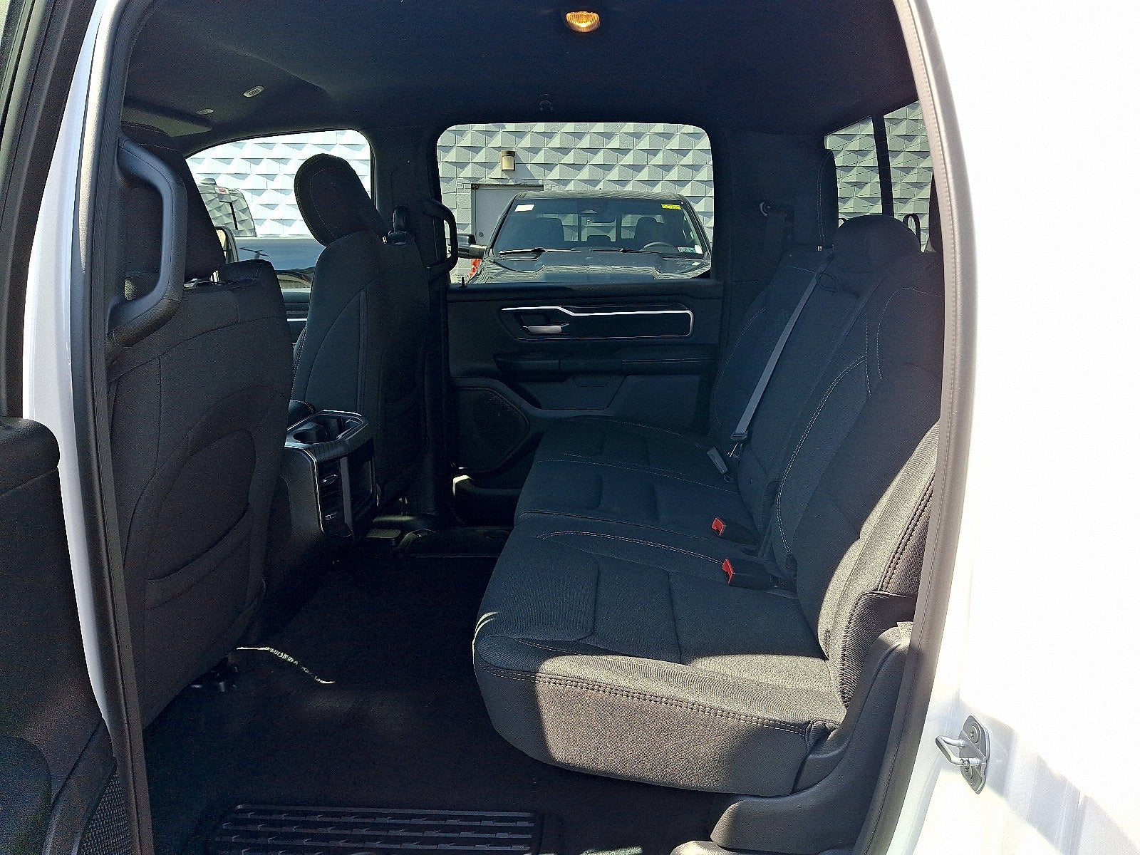 2027 RAM 1500 RAM 1500 BIG HORN CREW CAB 4X4 5'7' BOX