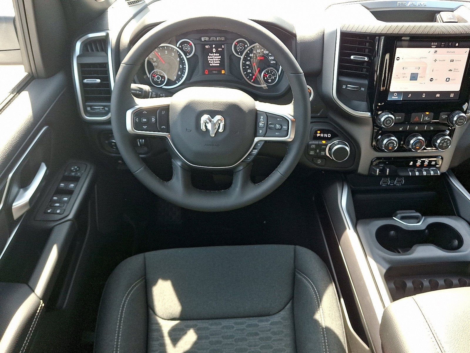 2027 RAM 1500 RAM 1500 BIG HORN CREW CAB 4X4 5'7' BOX