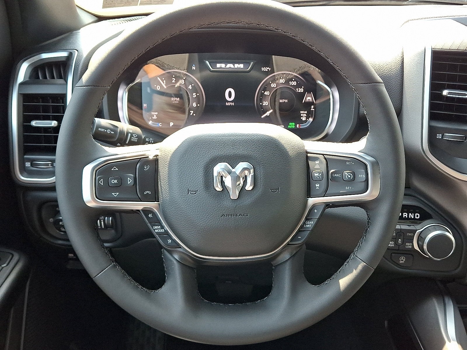 2027 RAM 1500 RAM 1500 BIG HORN CREW CAB 4X4 5'7' BOX
