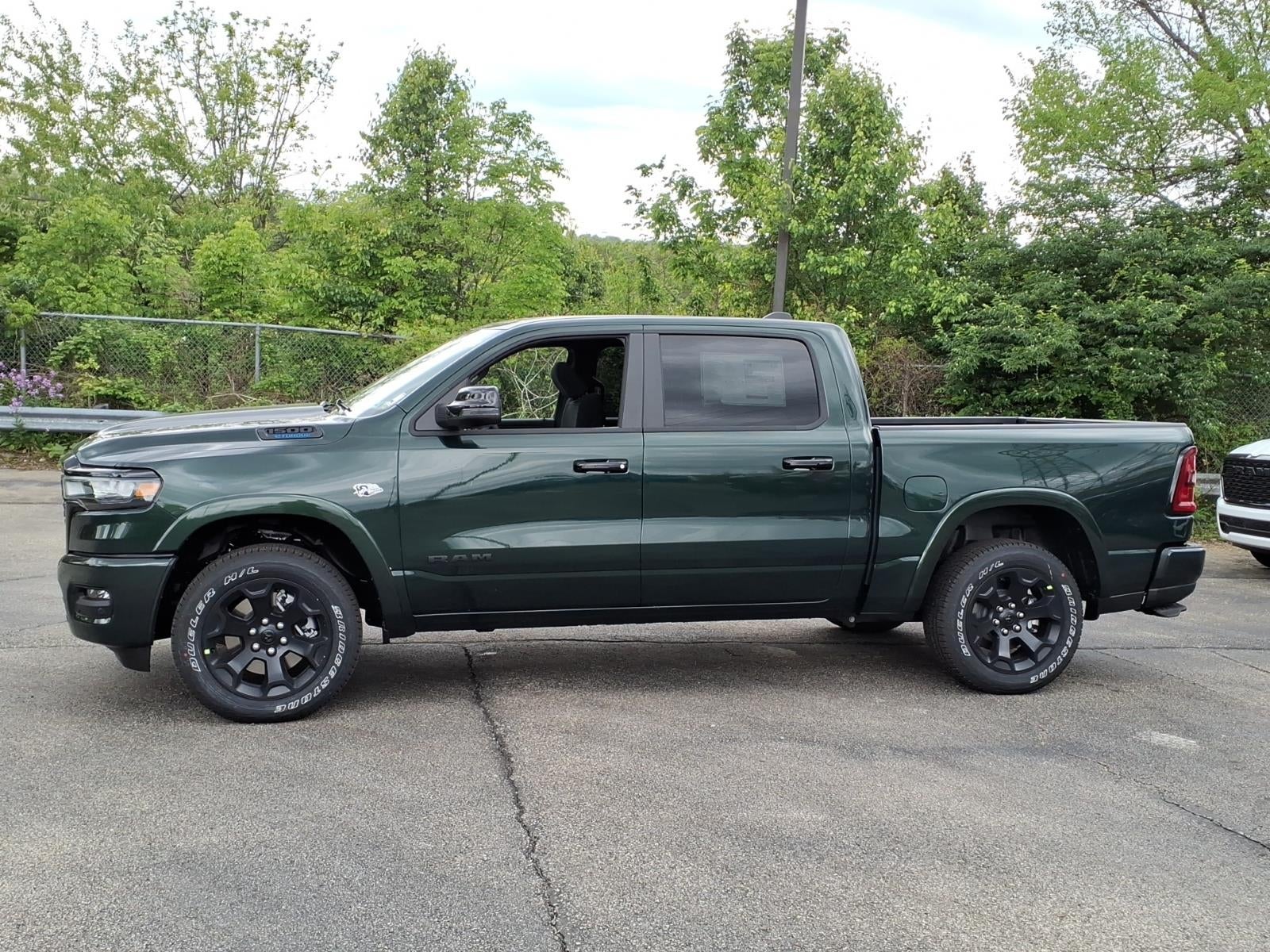 2026 RAM 1500 RAM 1500 BIG HORN CREW CAB 4X4 5'7' BOX