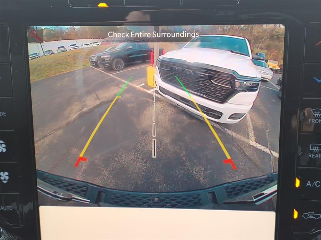 2026 RAM 1500 RAM 1500 BIG HORN CREW CAB 4X4 5'7' BOX