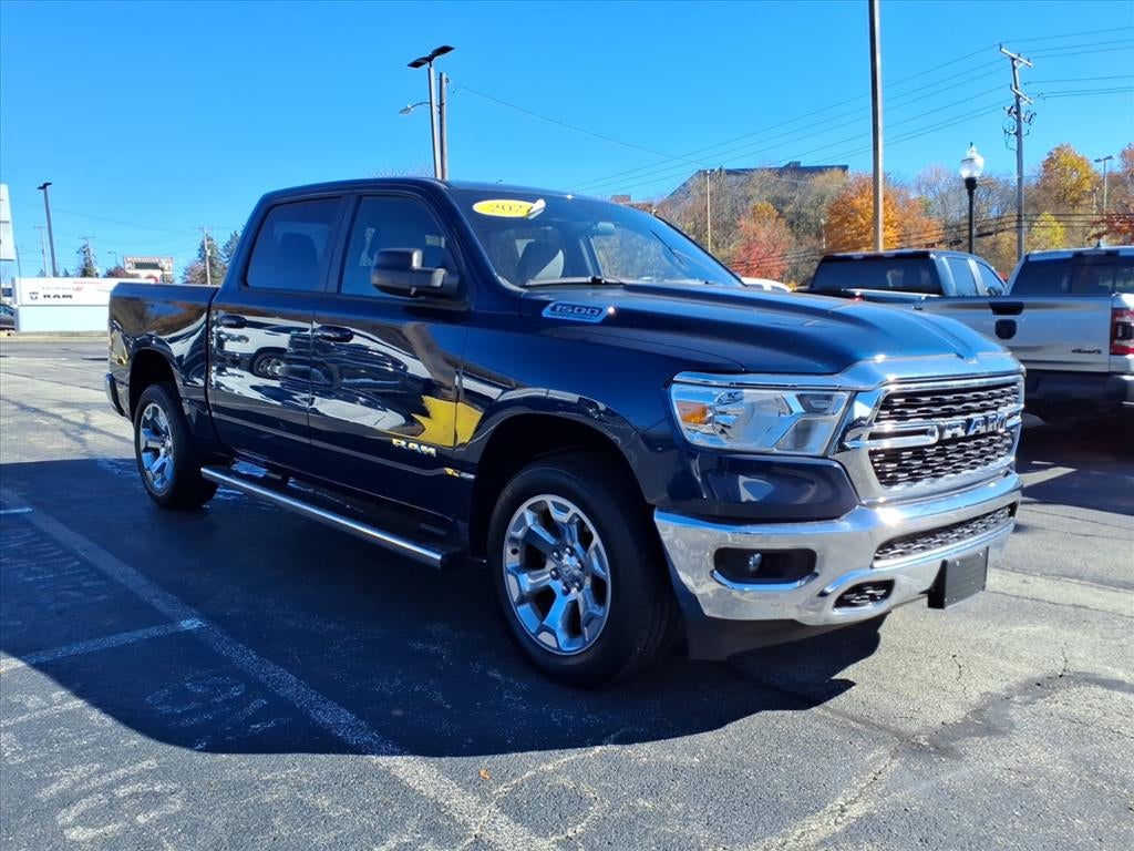 2022 RAM 1500 Big Horn Crew Cab 4x4 5'7' Box