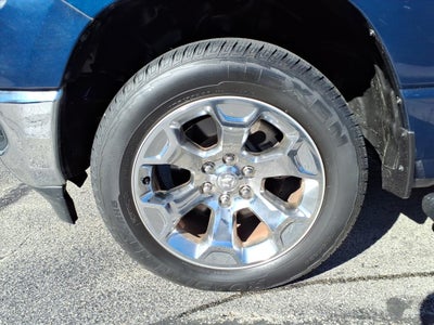 2022 RAM 1500 Big Horn Crew Cab 4x4 5'7' Box