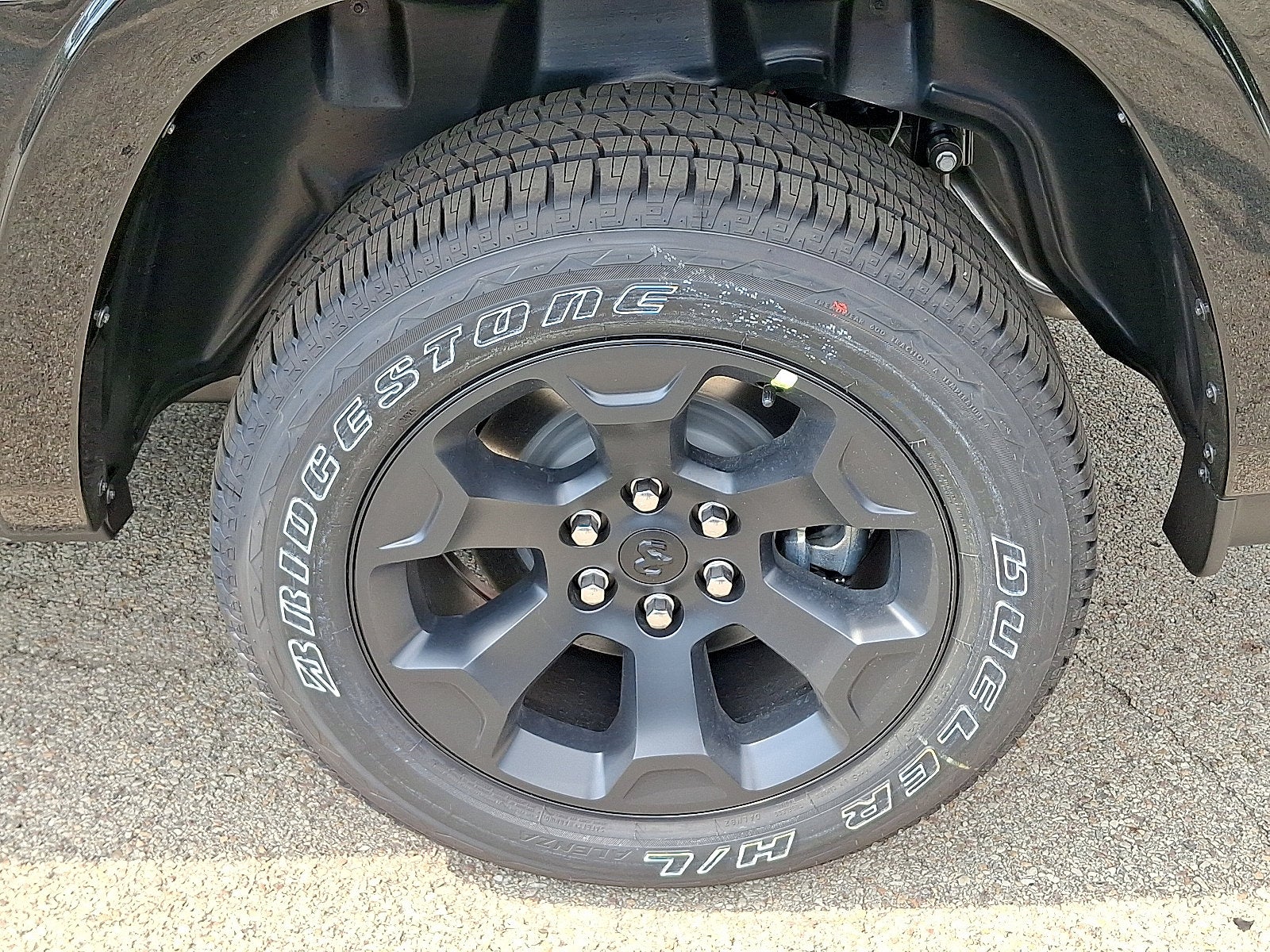 2027 RAM 1500 RAM 1500 BIG HORN CREW CAB 4X4 5'7' BOX