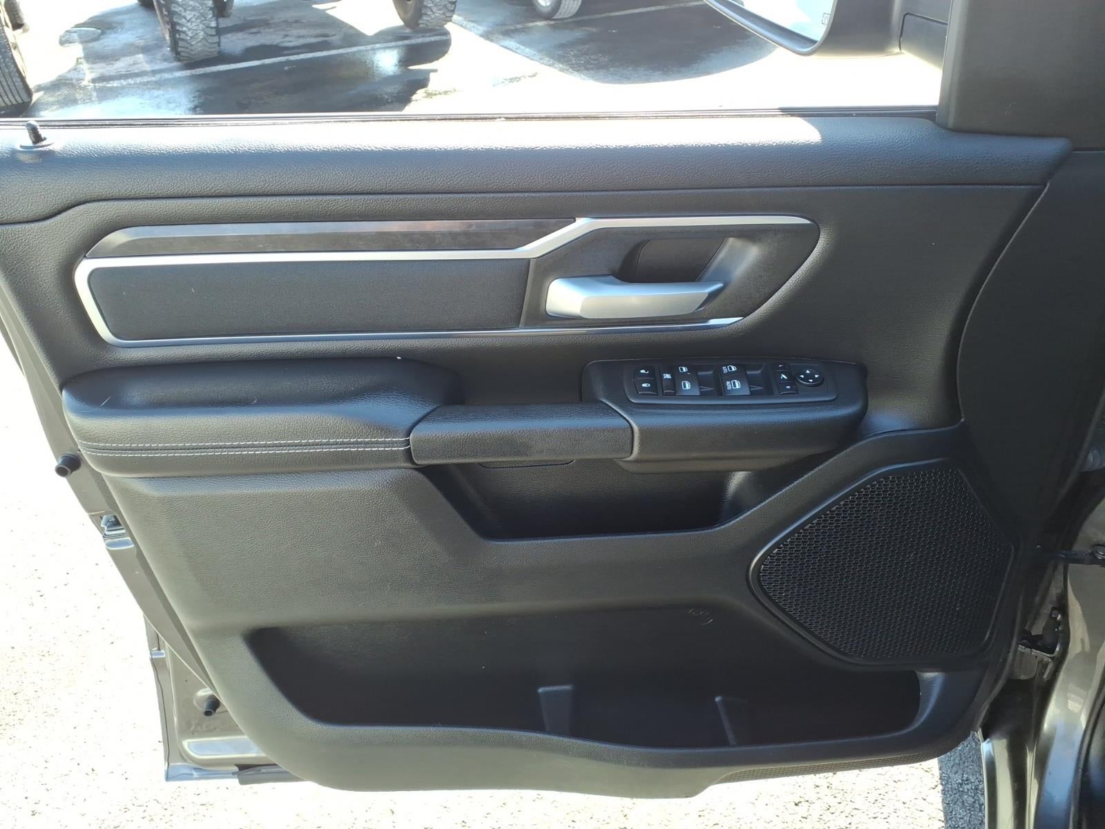 2024 RAM 1500 Big Horn Crew Cab 4x4 5'7' Box