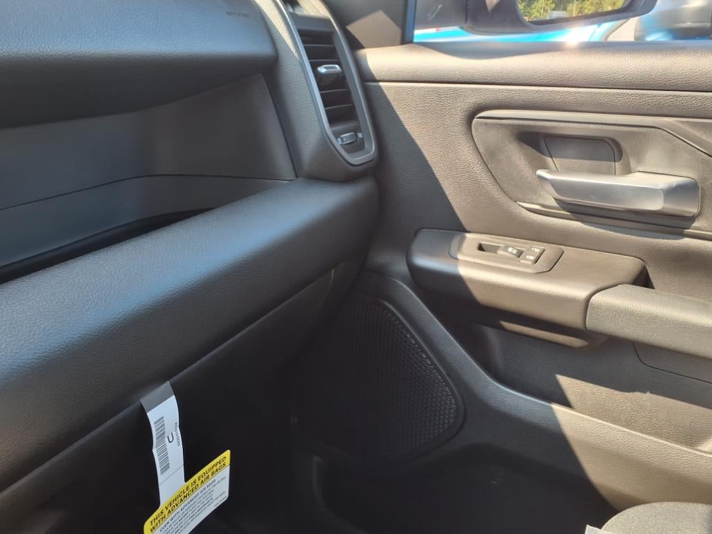 2026 RAM 1500 RAM 1500 WARLOCK CREW CAB 4X4 5'7' BOX