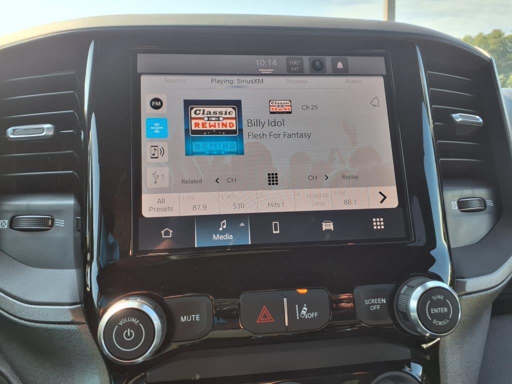 2026 RAM 1500 RAM 1500 WARLOCK CREW CAB 4X4 5'7' BOX