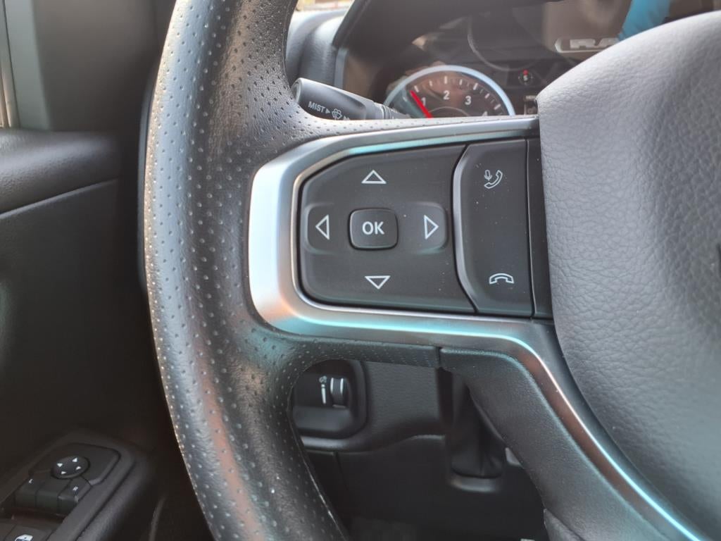 2026 RAM 1500 RAM 1500 WARLOCK CREW CAB 4X4 5'7' BOX