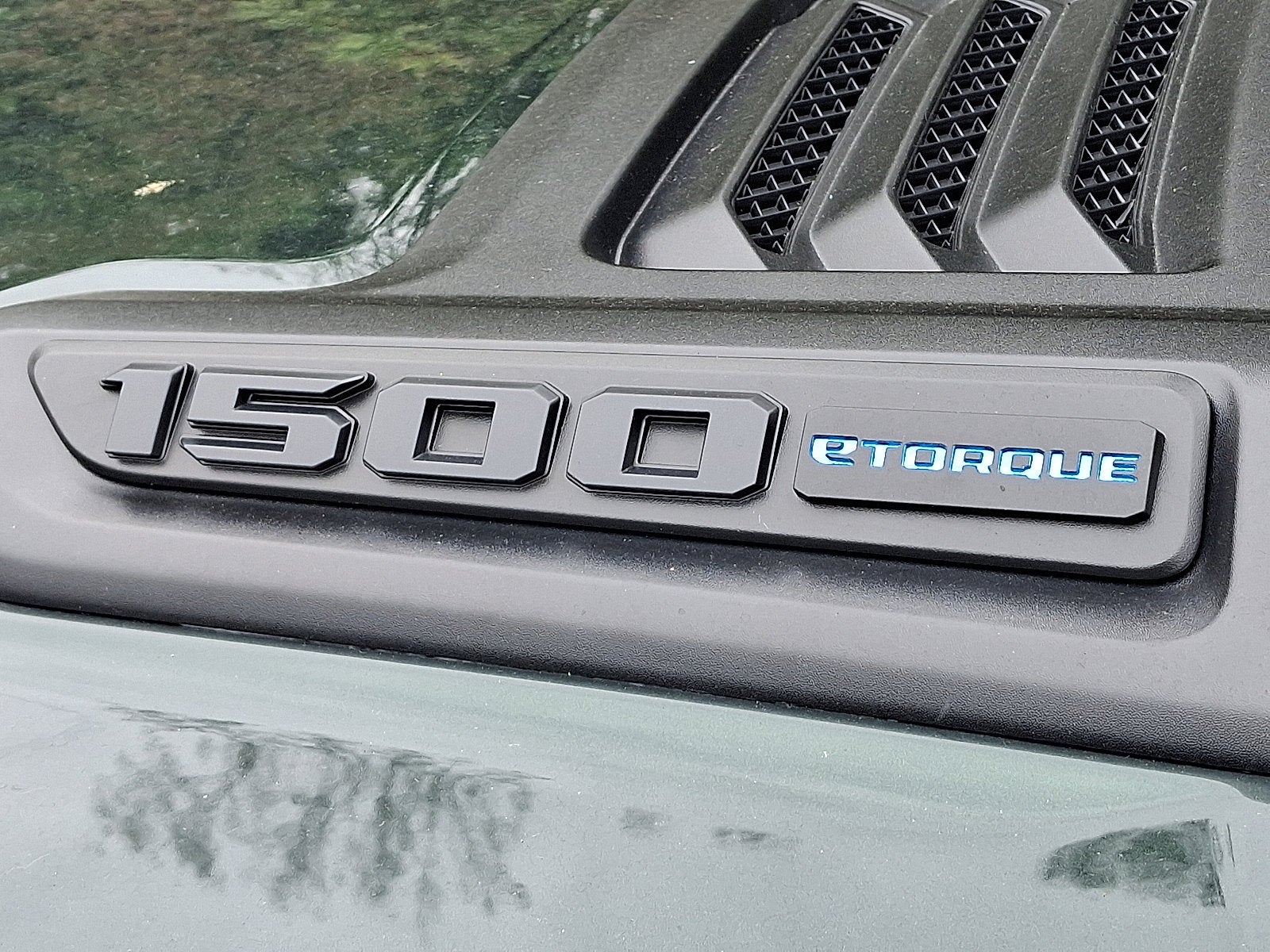 2026 RAM 1500 RAM 1500 EXPRESS CREW CAB 4X4 5'7' BOX