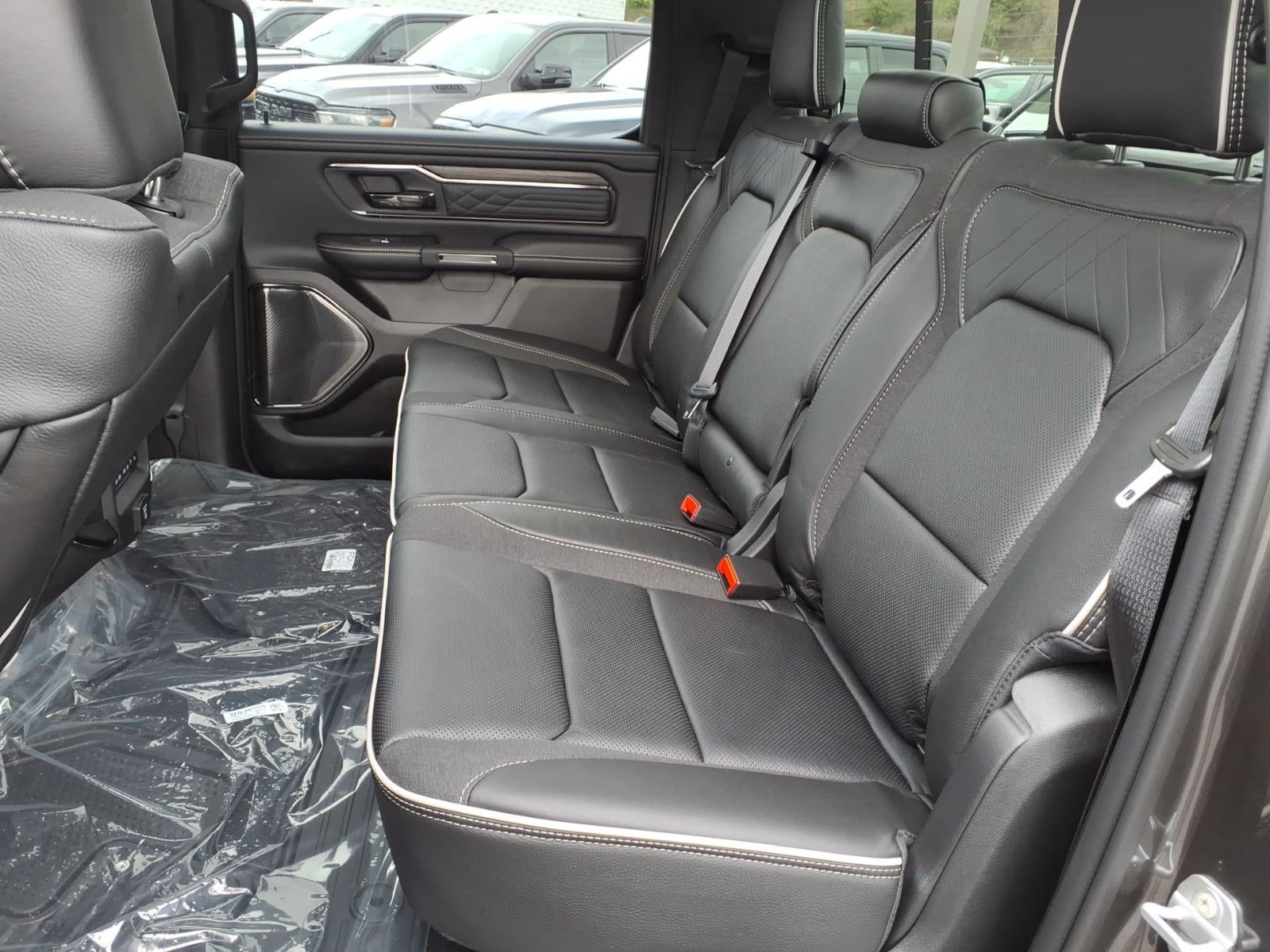 2026 RAM 1500 RAM 1500 LIMITED CREW CAB 4X4 5'7' BOX