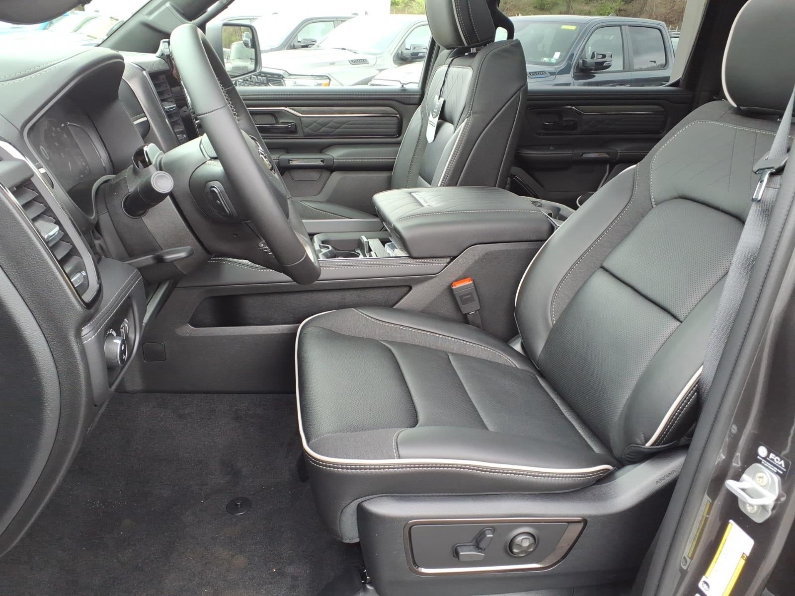 2026 RAM 1500 RAM 1500 LIMITED CREW CAB 4X4 5'7' BOX