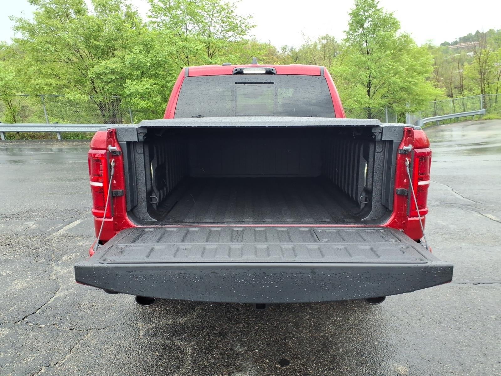 2026 RAM 1500 RAM 1500 LIMITED CREW CAB 4X4 5'7' BOX