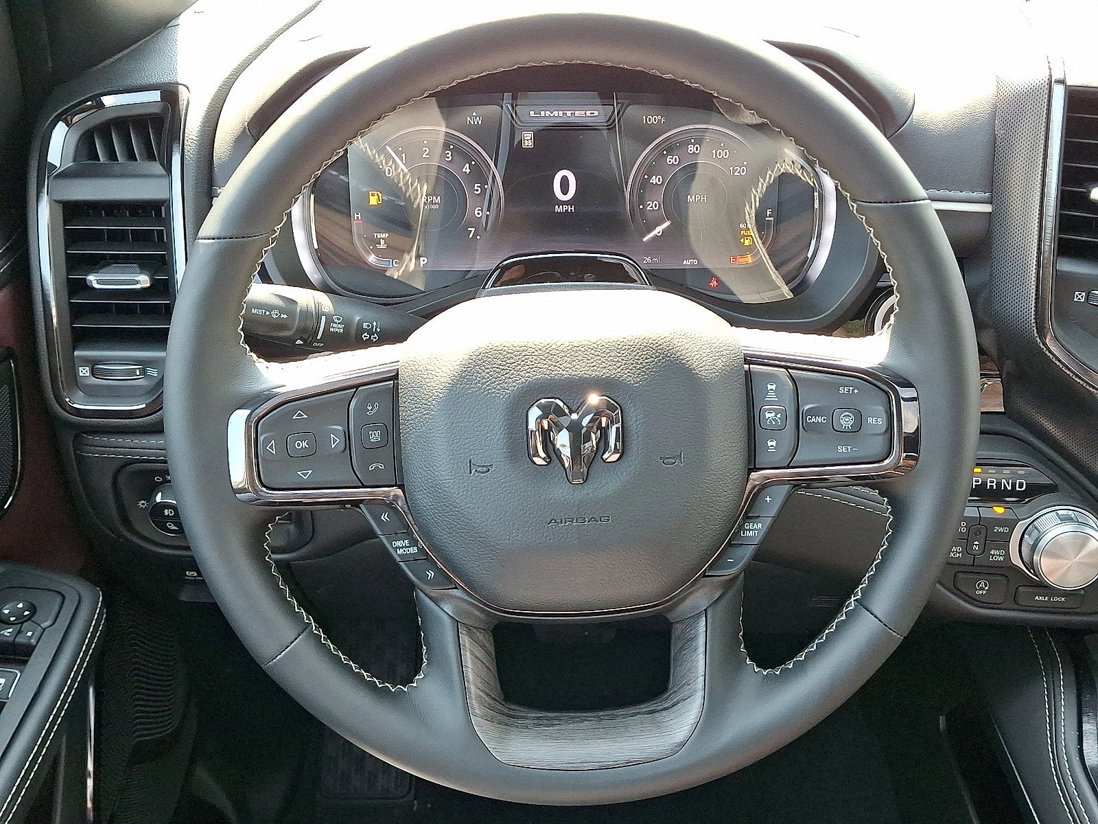 2027 RAM 1500 RAM 1500 LIMITED CREW CAB 4X4 5'7' BOX