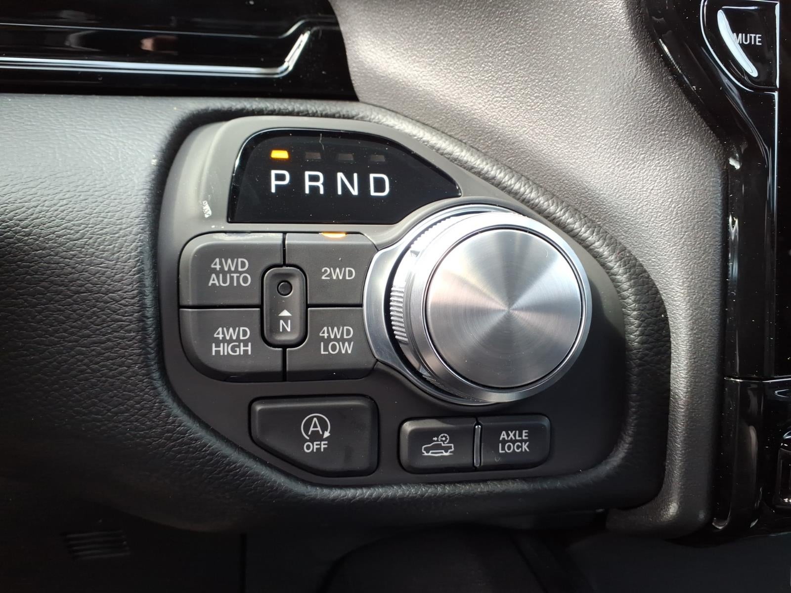 2026 RAM 1500 RAM 1500 LARAMIE CREW CAB 4X4 5'7' BOX