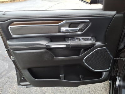 2022 RAM 1500 Laramie Crew Cab 4x4 5'7' Box