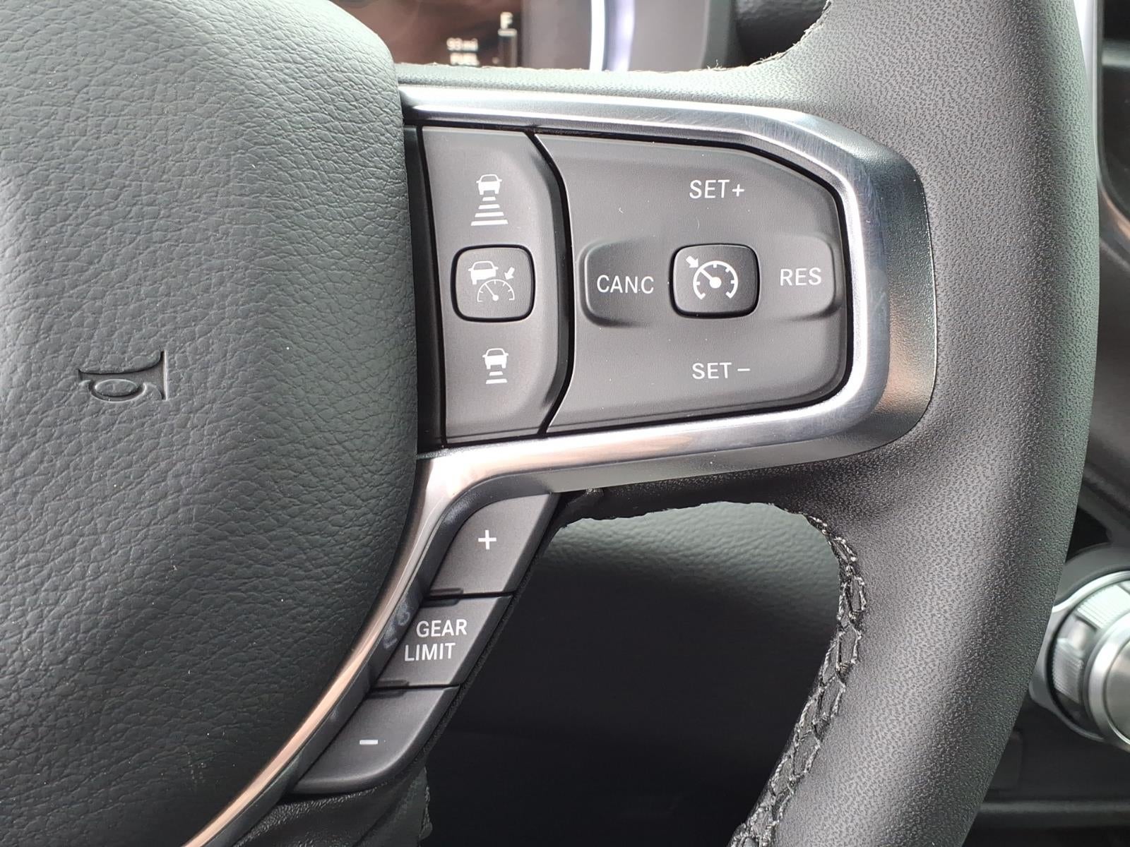 2026 RAM 1500 RAM 1500 LARAMIE CREW CAB 4X4 5'7' BOX