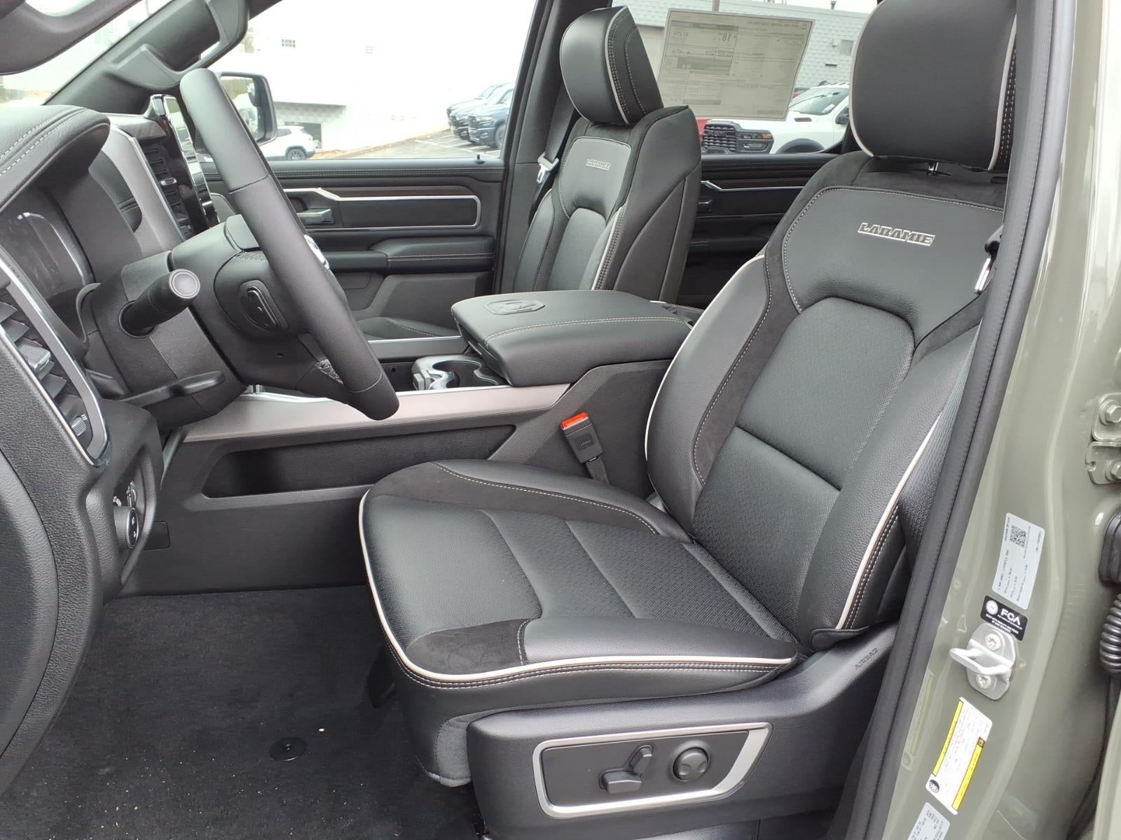 2026 RAM 1500 RAM 1500 LARAMIE CREW CAB 4X4 5'7' BOX