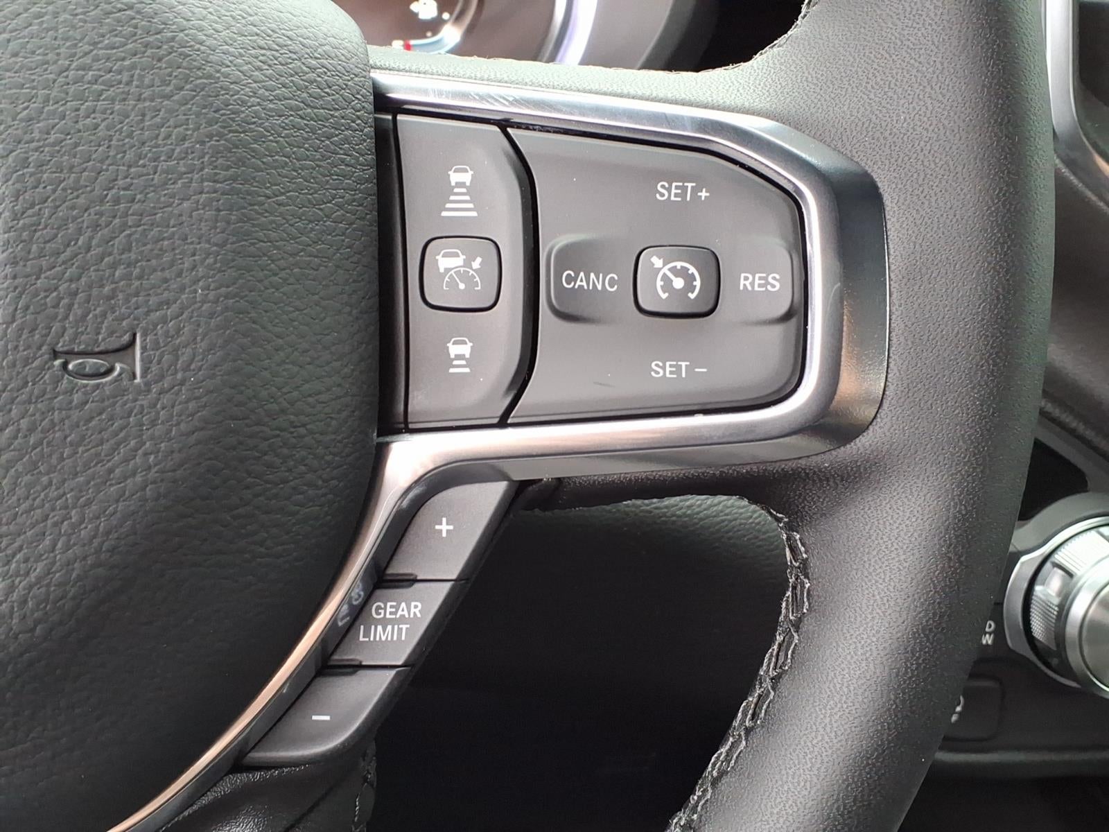 2026 RAM 1500 RAM 1500 LARAMIE CREW CAB 4X4 5'7' BOX