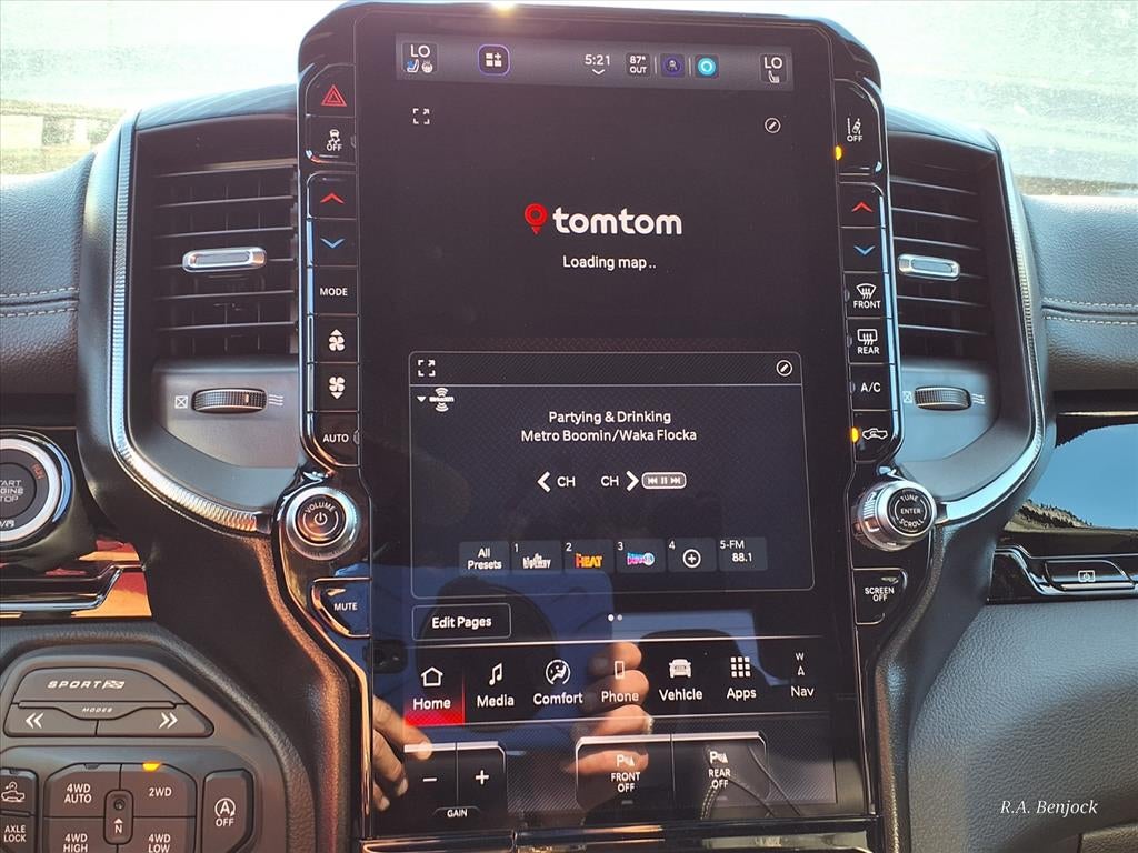 2026 RAM 1500 RAM 1500 REBEL CREW CAB 4X4 5'7' BOX