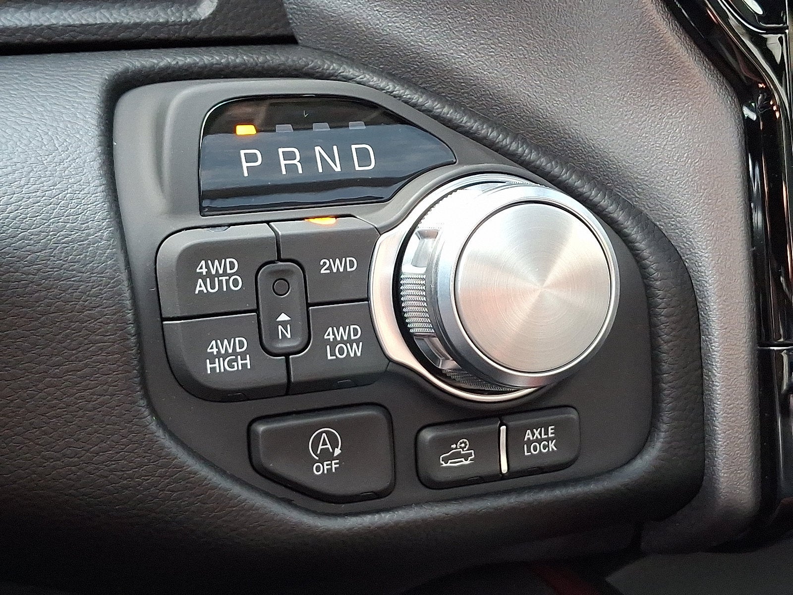 2027 RAM 1500 RAM 1500 REBEL CREW CAB 4X4 5'7' BOX