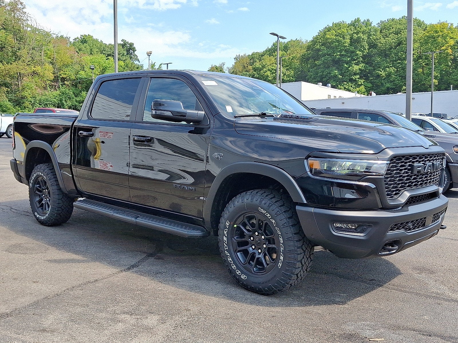 2027 RAM 1500 RAM 1500 REBEL CREW CAB 4X4 5'7' BOX