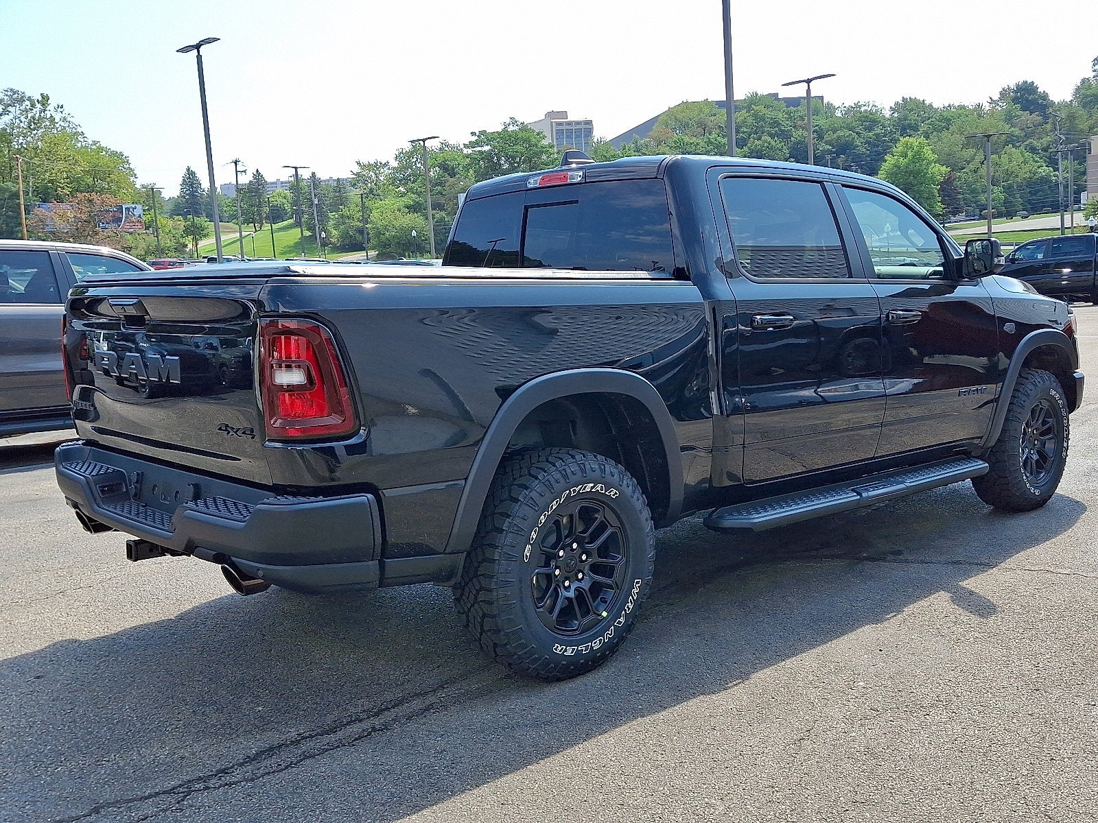 2027 RAM 1500 RAM 1500 REBEL CREW CAB 4X4 5'7' BOX