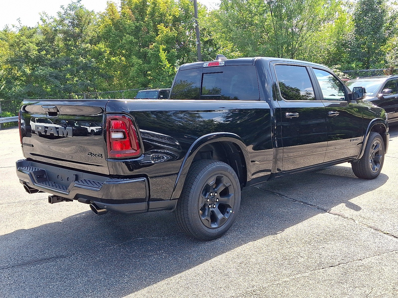 2027 RAM 1500 RAM 1500 BIG HORN CREW CAB 4X4 6'4' BOX