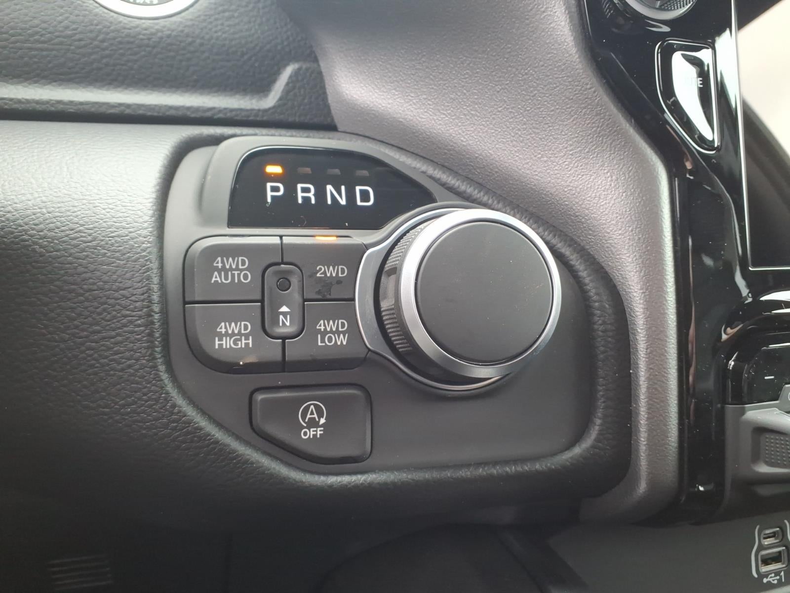 2026 RAM 1500 RAM 1500 BIG HORN CREW CAB 4X4 6'4' BOX