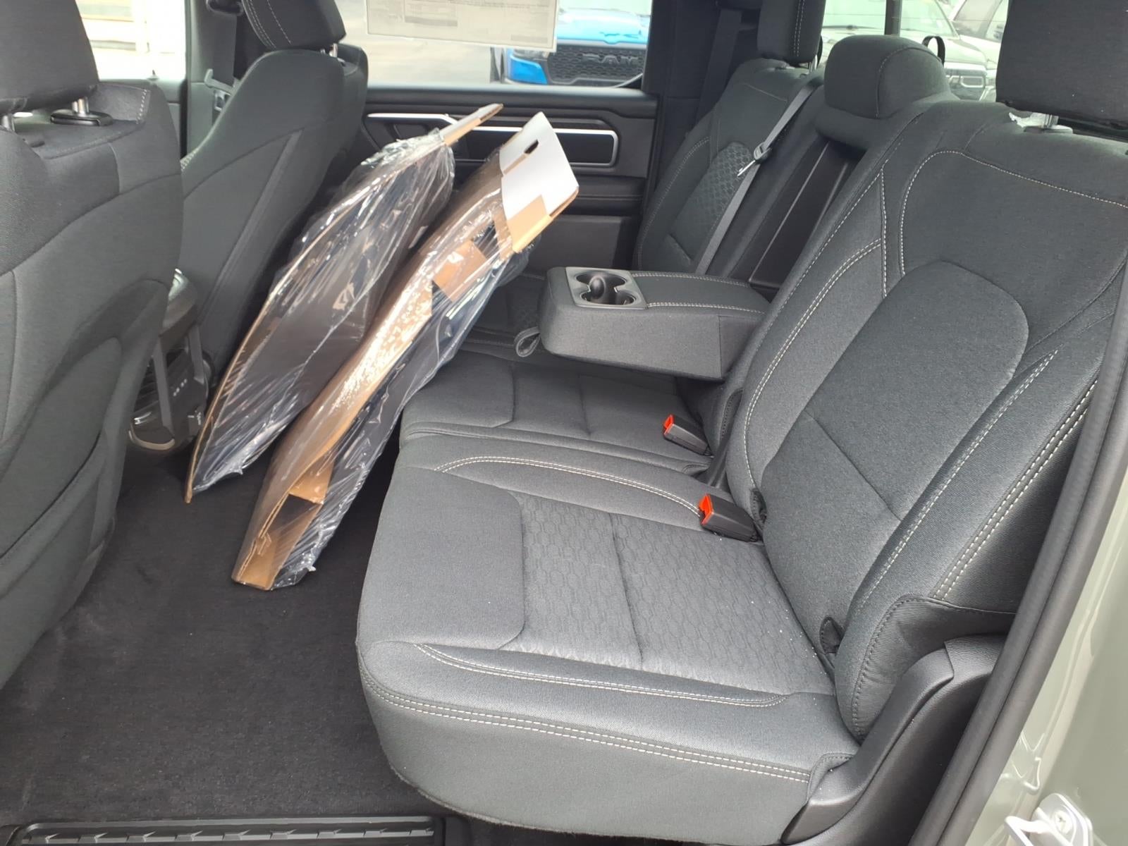 2026 RAM 1500 RAM 1500 BIG HORN CREW CAB 4X4 6'4' BOX