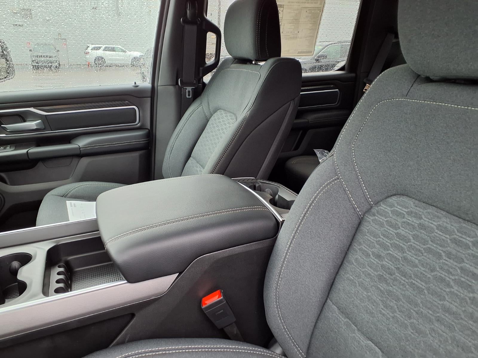 2026 RAM 1500 RAM 1500 BIG HORN CREW CAB 4X4 6'4' BOX