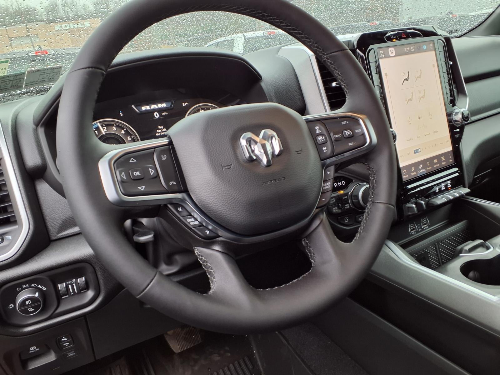 2026 RAM 1500 RAM 1500 BIG HORN CREW CAB 4X4 6'4' BOX