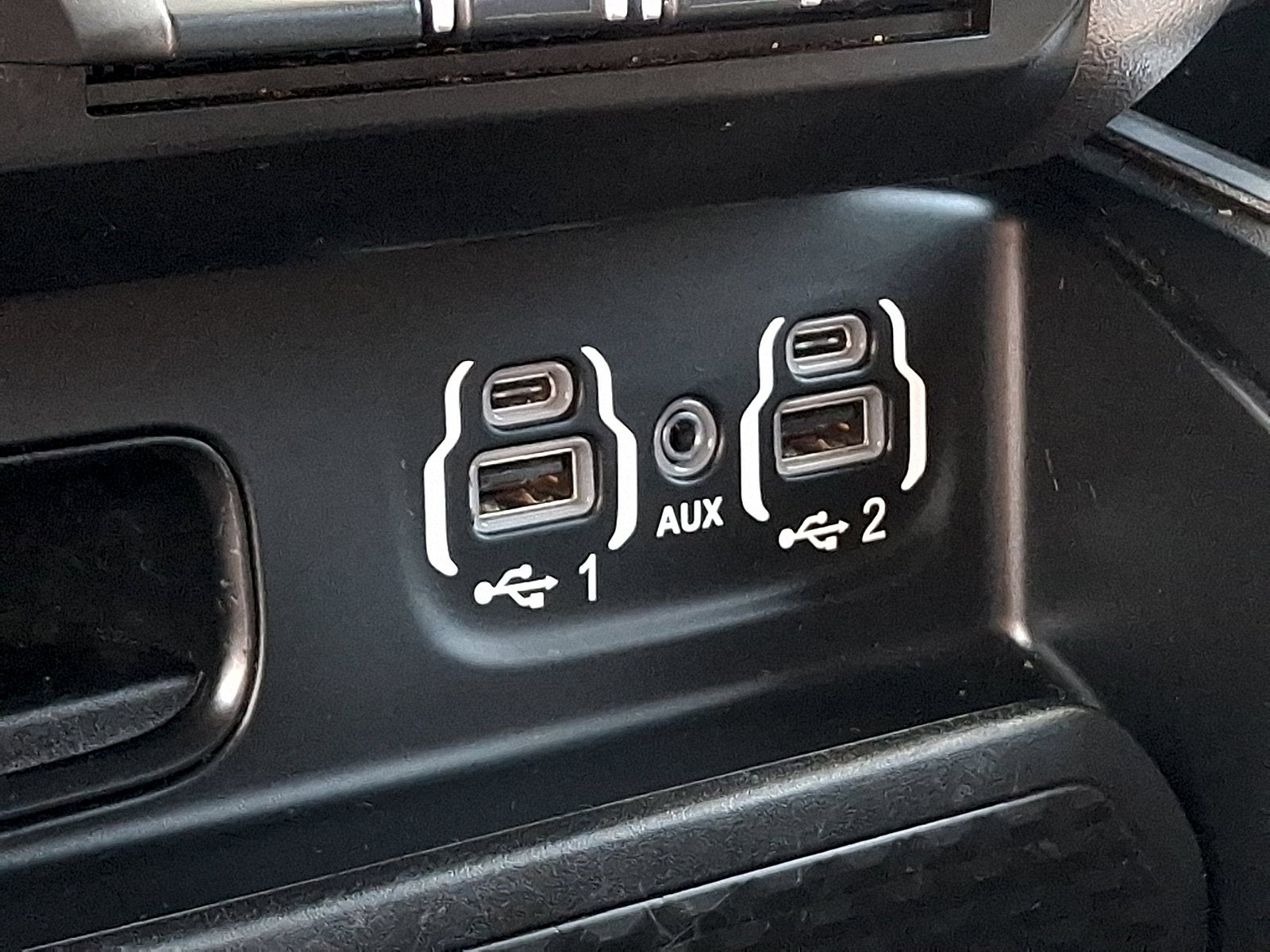 2020 RAM 1500 Big Horn Crew Cab 4x4 6'4' Box