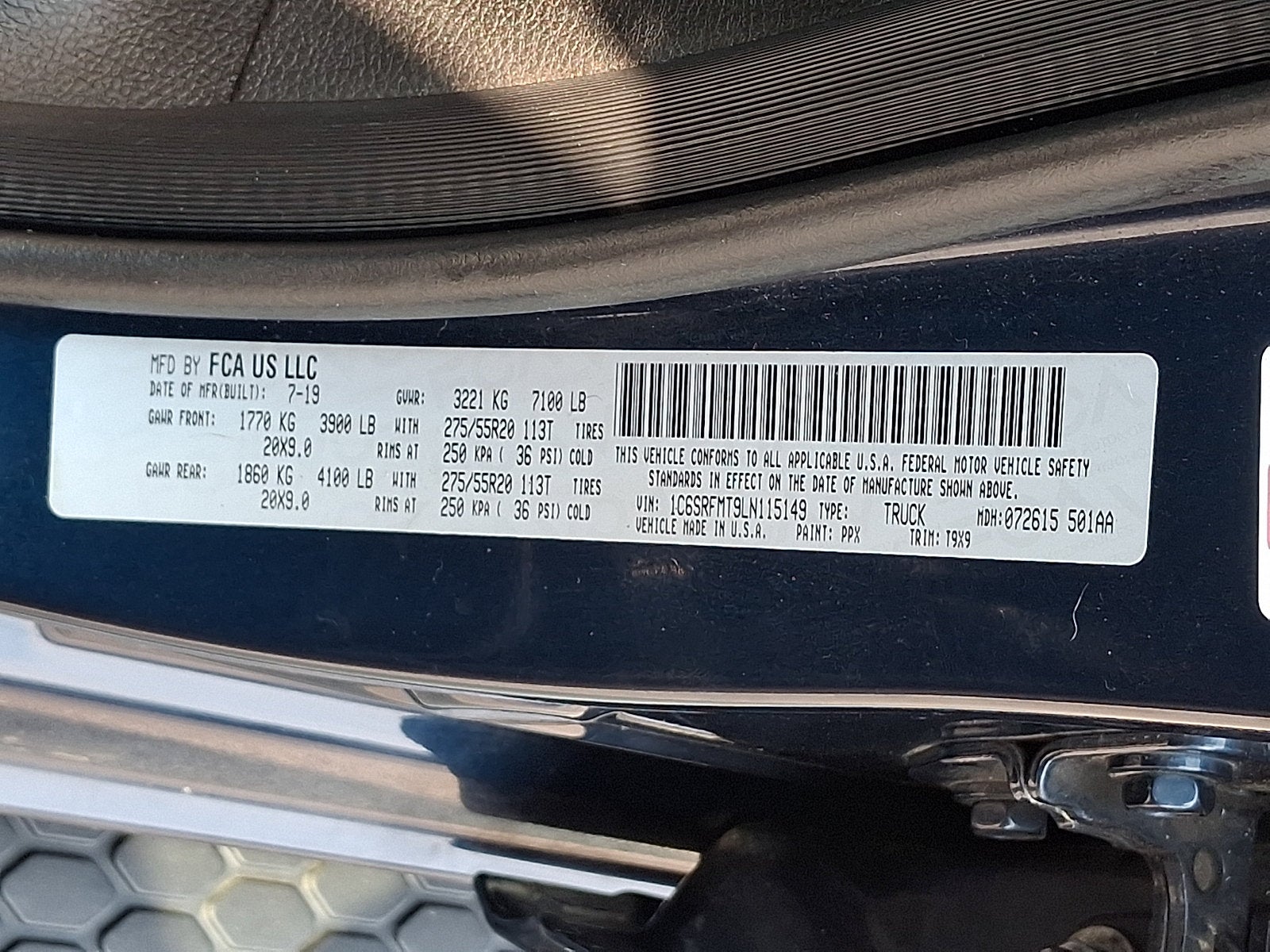 2020 RAM 1500 Big Horn Crew Cab 4x4 6'4' Box