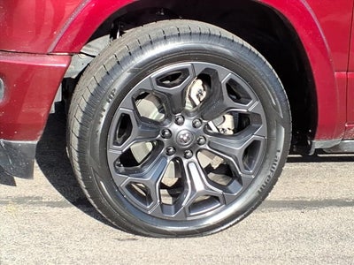 2021 RAM 1500 Limited Crew Cab 4x4 6'4' Box