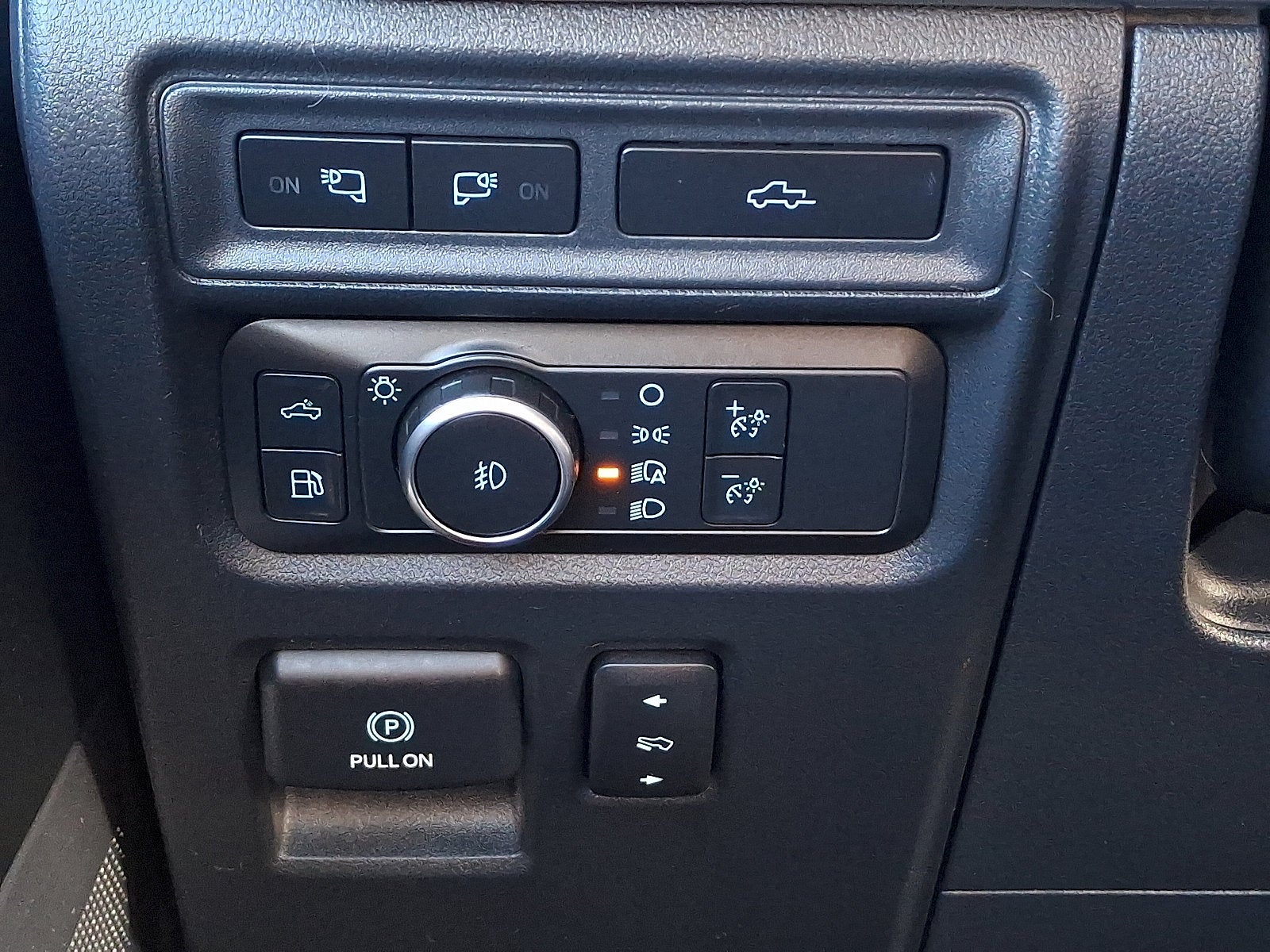 2021 Ford F-150 Base