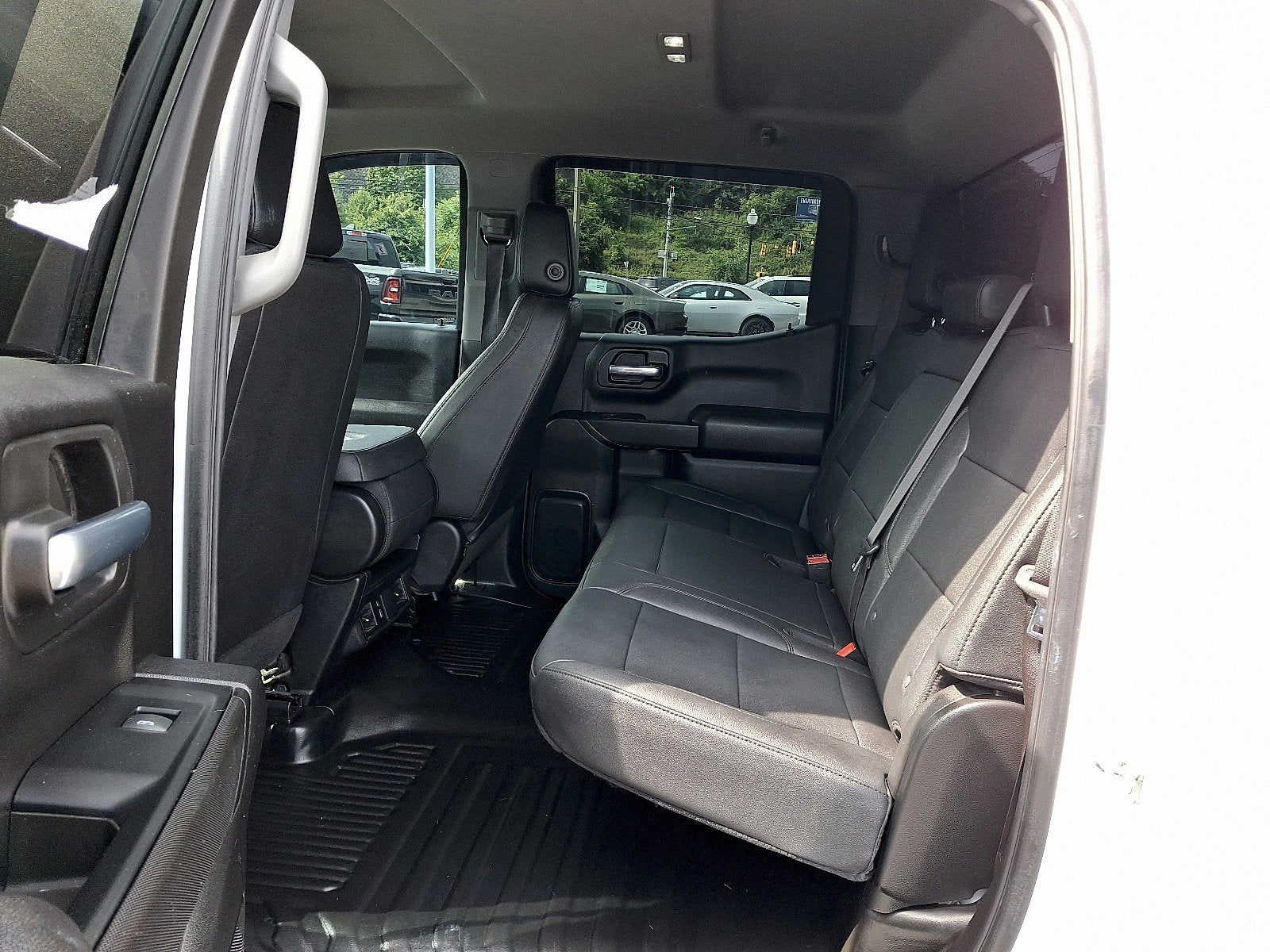 2023 Chevrolet Silverado 1500 4WD Crew Cab Standard Bed WT