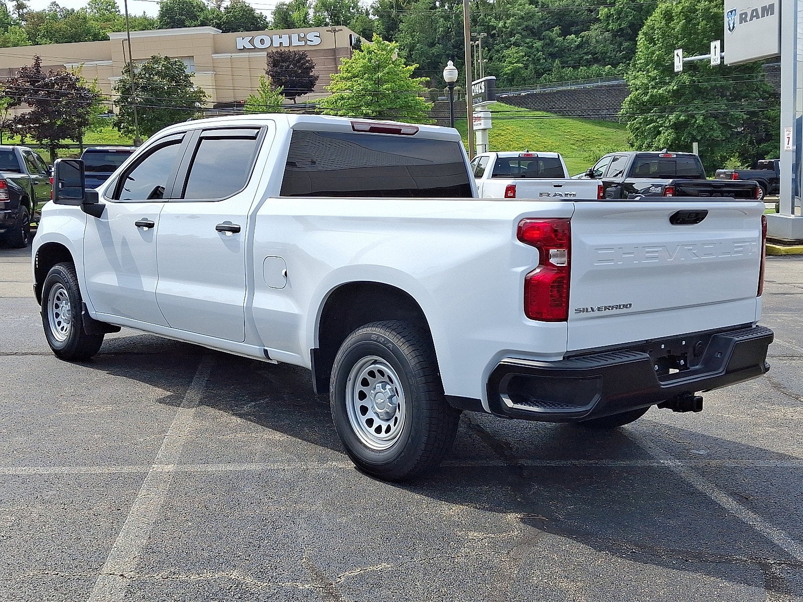 2023 Chevrolet Silverado 1500 4WD Crew Cab Standard Bed WT