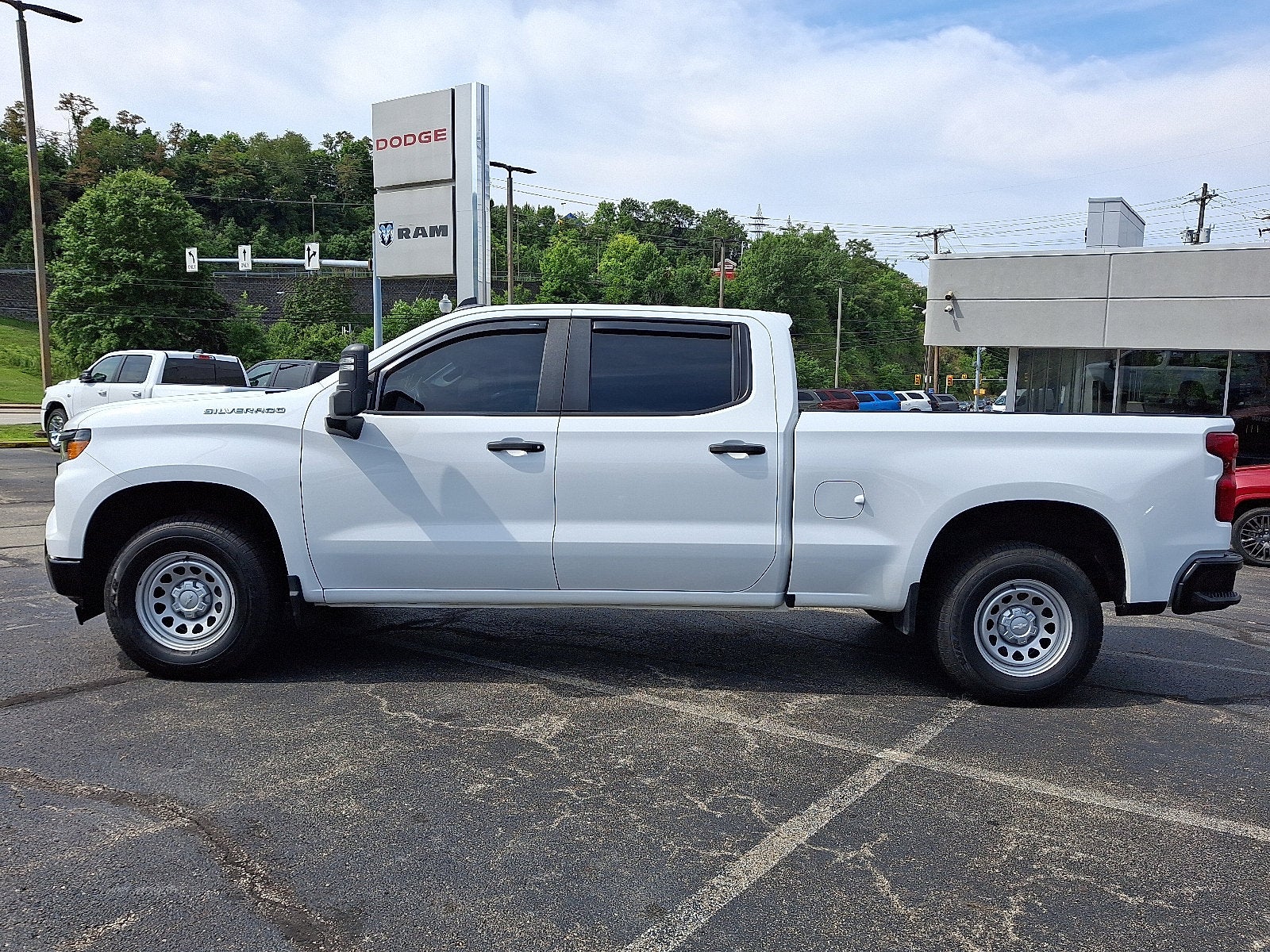 2023 Chevrolet Silverado 1500 4WD Crew Cab Standard Bed WT