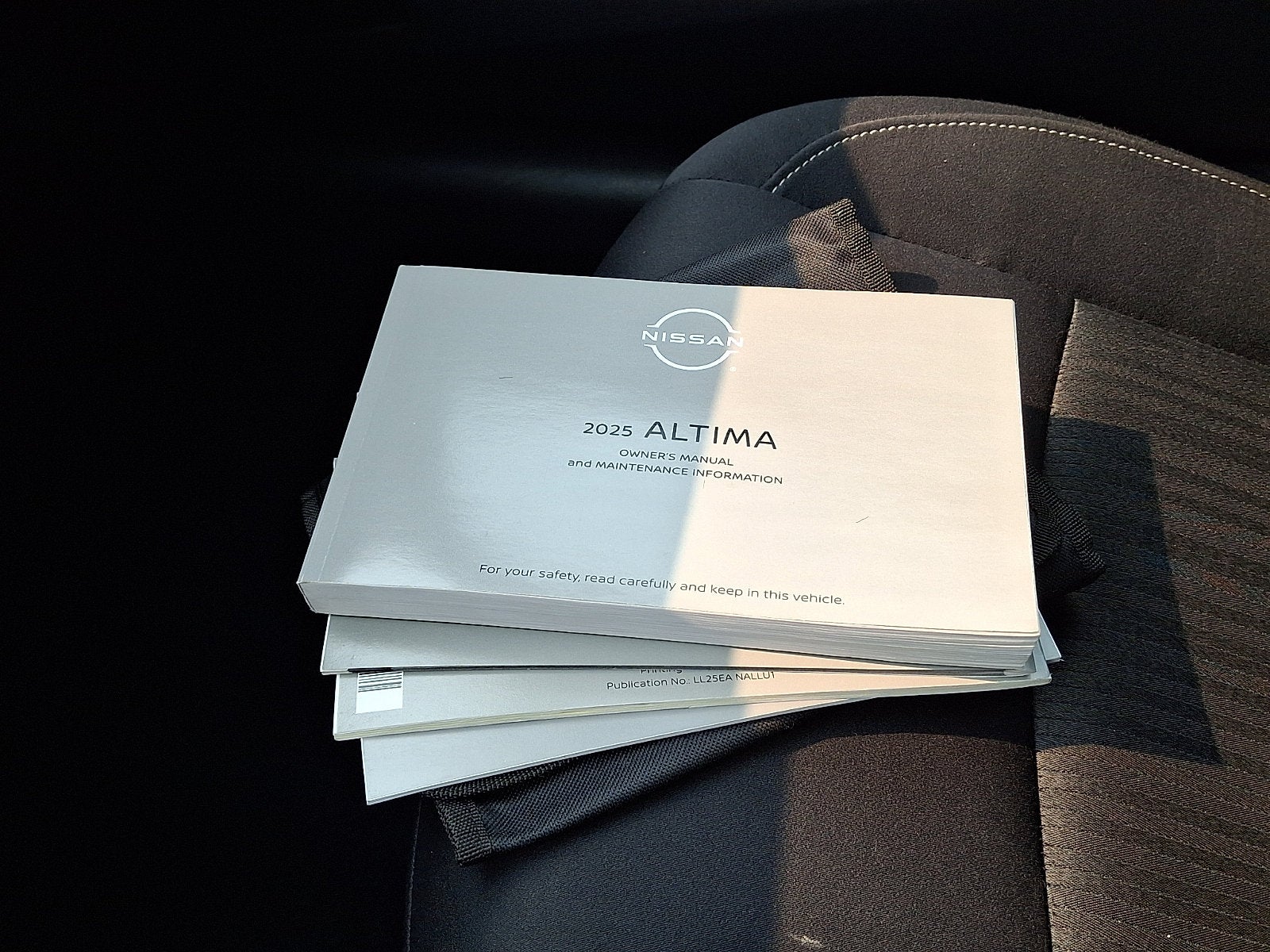 2025 Nissan Altima SV FWD