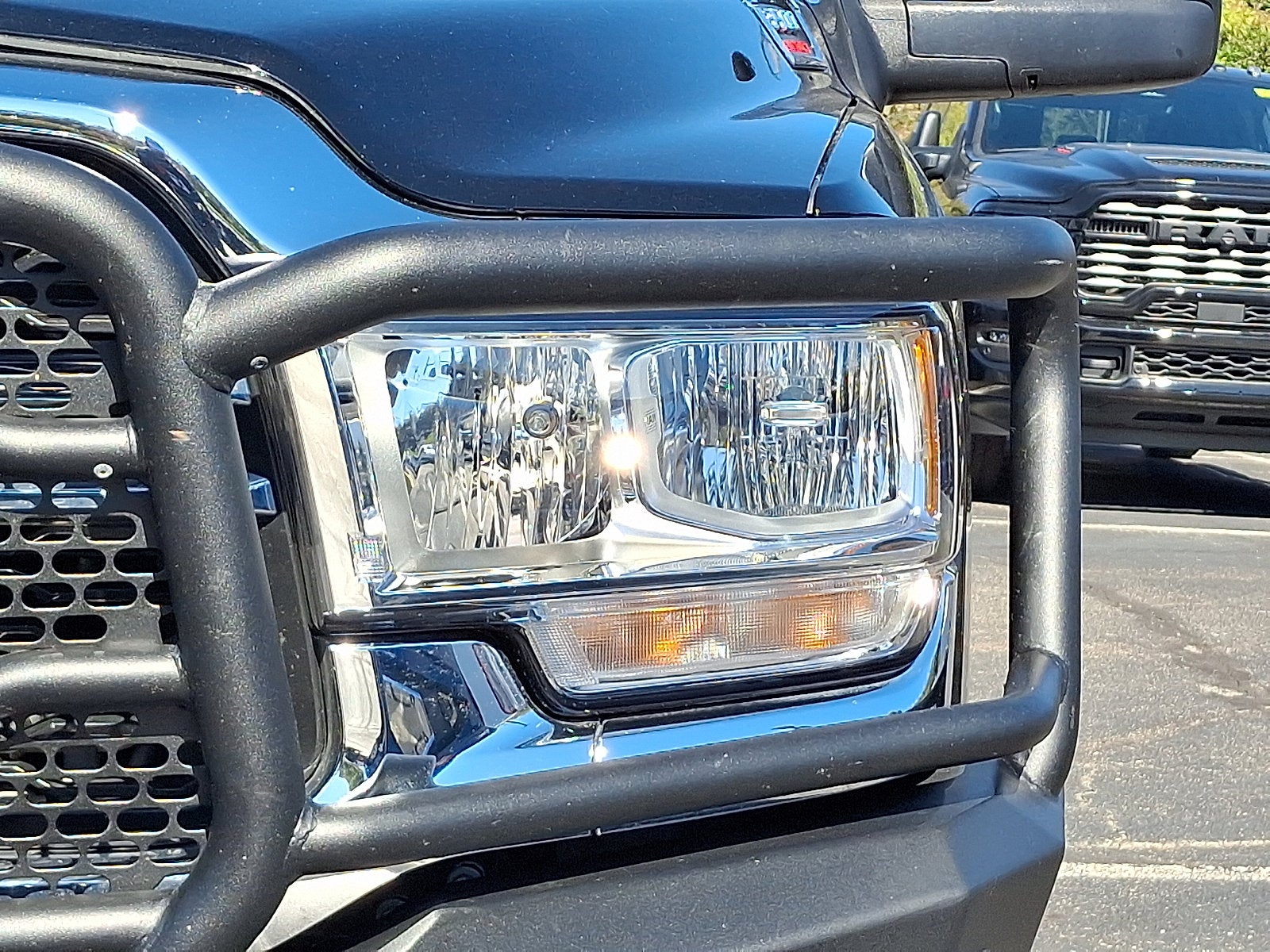 2023 RAM 3500 Tradesman Crew Cab 4x4 6'4' Box