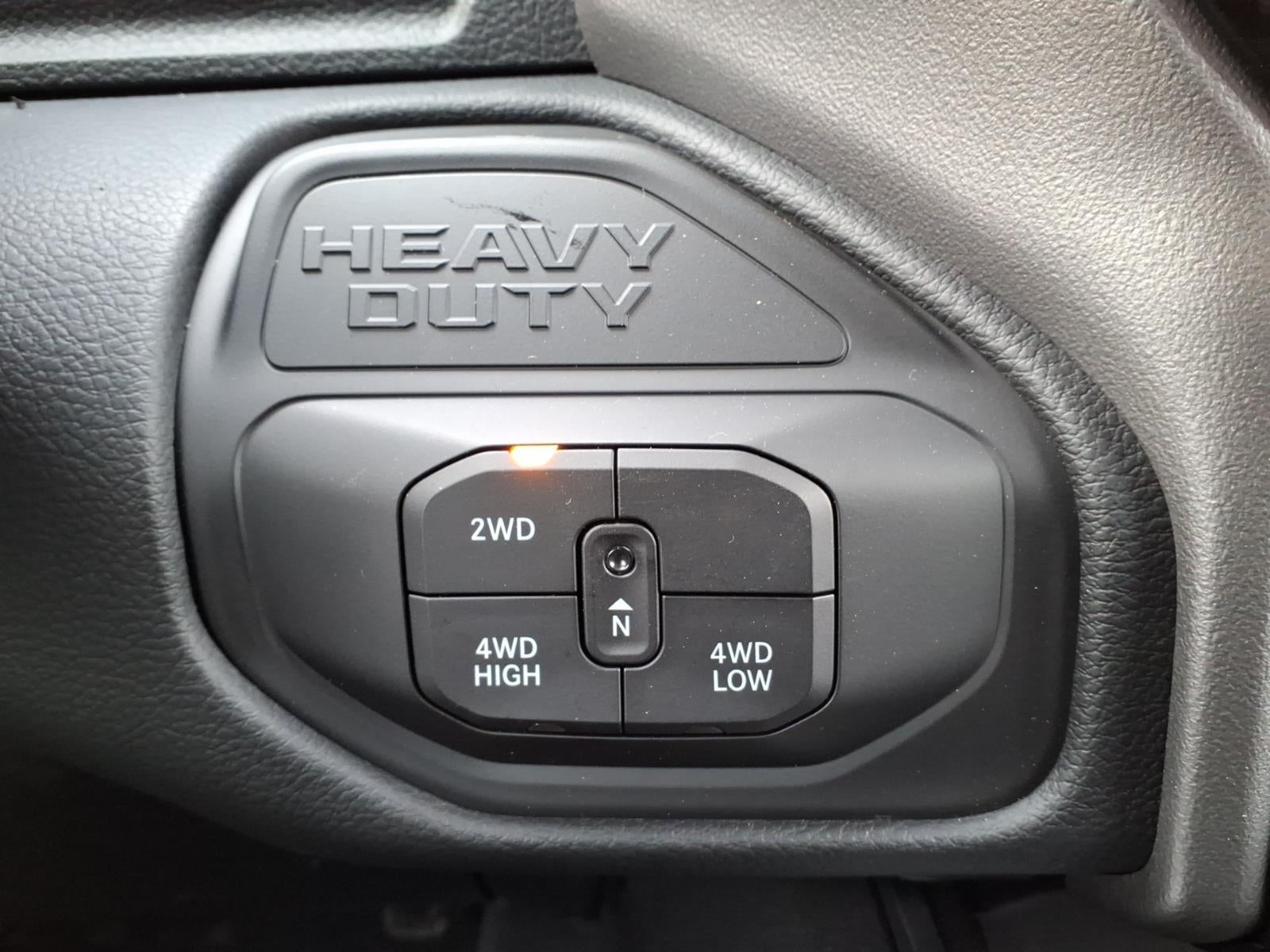 2026 RAM 3500 RAM 3500 BIG HORN CREW CAB 4X4 8' BOX