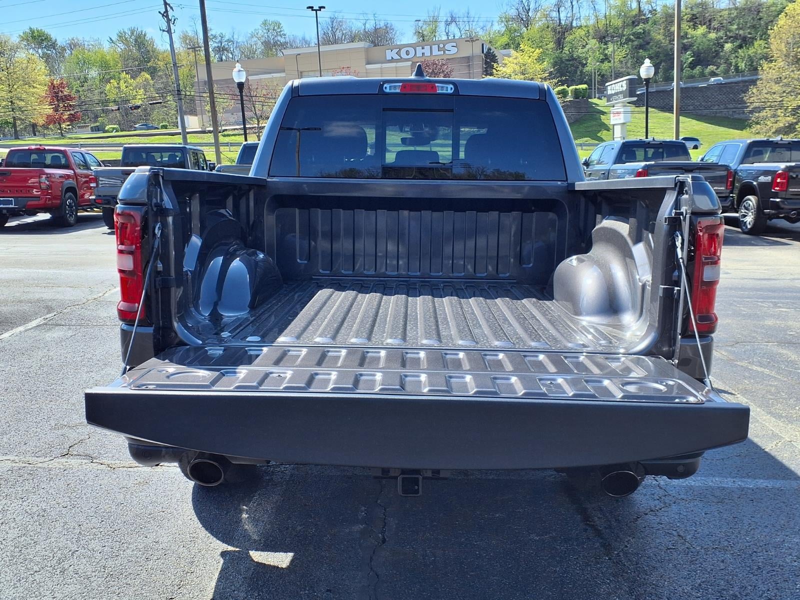 2026 RAM 1500 RAM 1500 BIG HORN CREW CAB 4X4 5'7' BOX